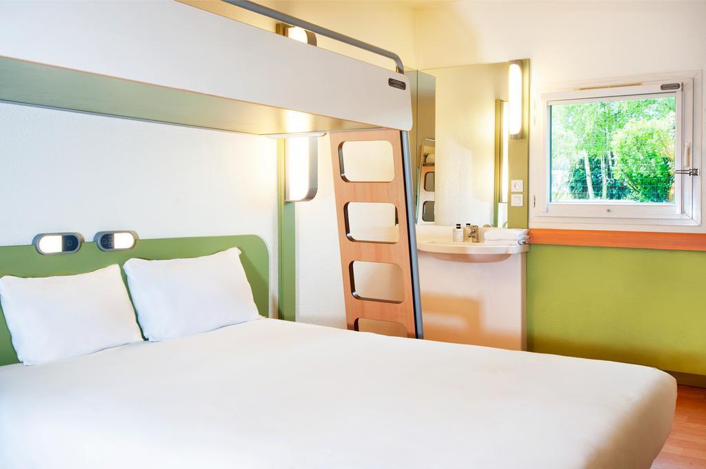 Ibis Budget Orleans Nord Саран Екстериор снимка